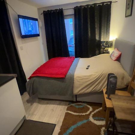 Cozy Small Studio Peterborough Buitenkant foto
